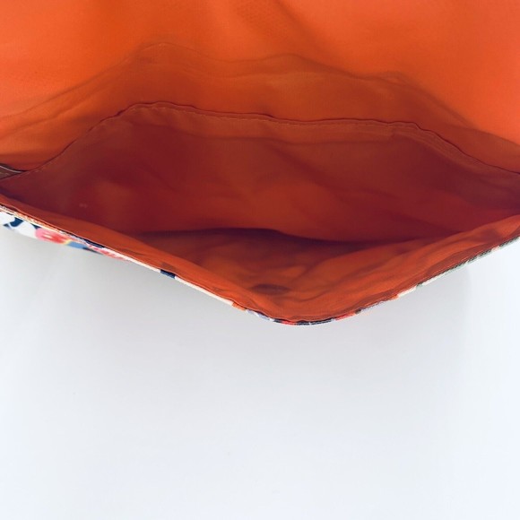 Lily Bloom Floral Crossbody Purse Bag Multi Pockets Flap Over Snap & Zip Closure - Picture 13 of 16